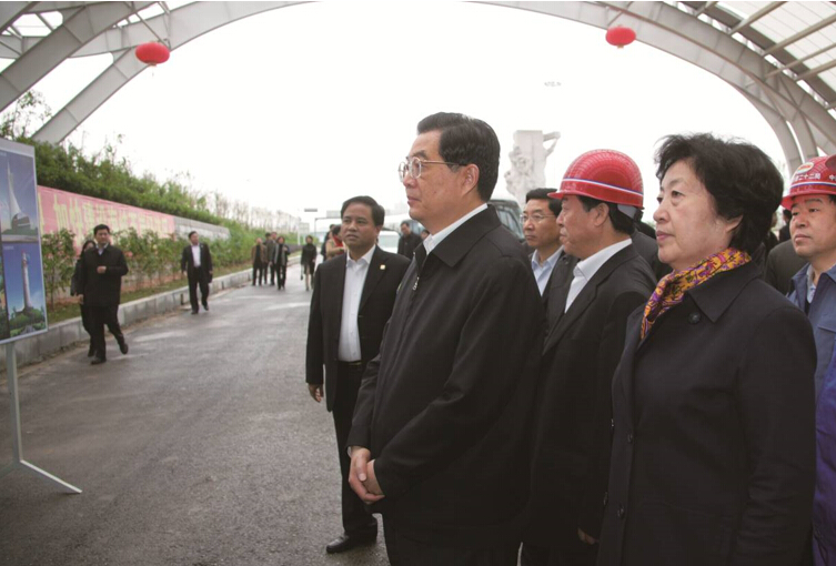 胡锦涛视察中铁隧道局承建的厦门翔安隧道